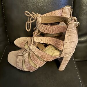 Vince Camuto Phandras Gladiator Women's Toasty Croc Chunky Heeled Sandals Size 7